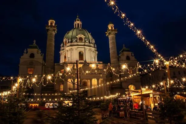 Residenz Habsburg Schoenbrunn 2 Zi Fewo U3 City Haustiere Vienna